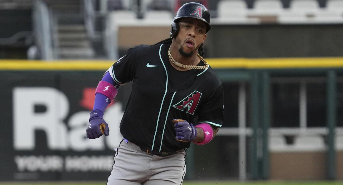 Marte estuvo encendido con el madero ante los Giants