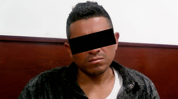 Con pistola falsa, Jhony intentó asaltar tienda de Nogales;  la Fiscalía de Sonora logró su vinculación