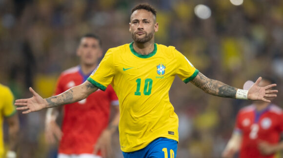 Neymar enciende las alarmas; reporta a los entrenamientos de Brasil pero es trasladado a una clínica