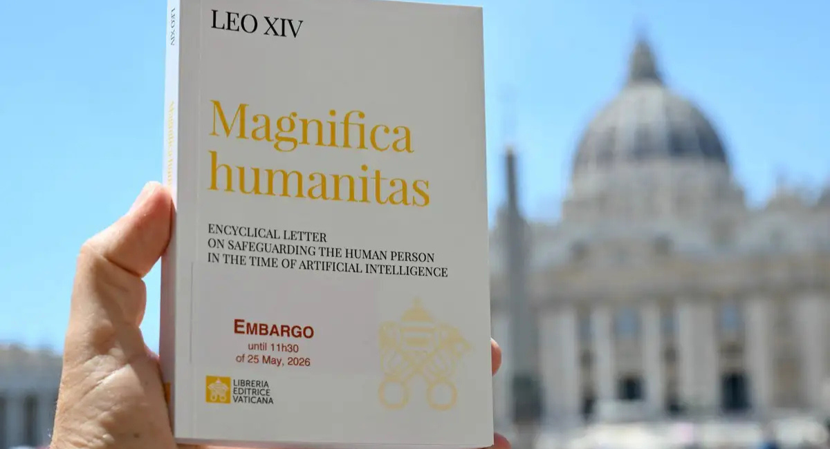 Papa León XIV alerta sobre el dominio de la IA en nueva encíclica; critica guerras y deshumanización