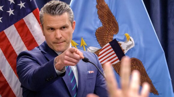 Pete Hegseth afirma que Estados Unidos mantiene acciones contra cárteles de droga mexicanos