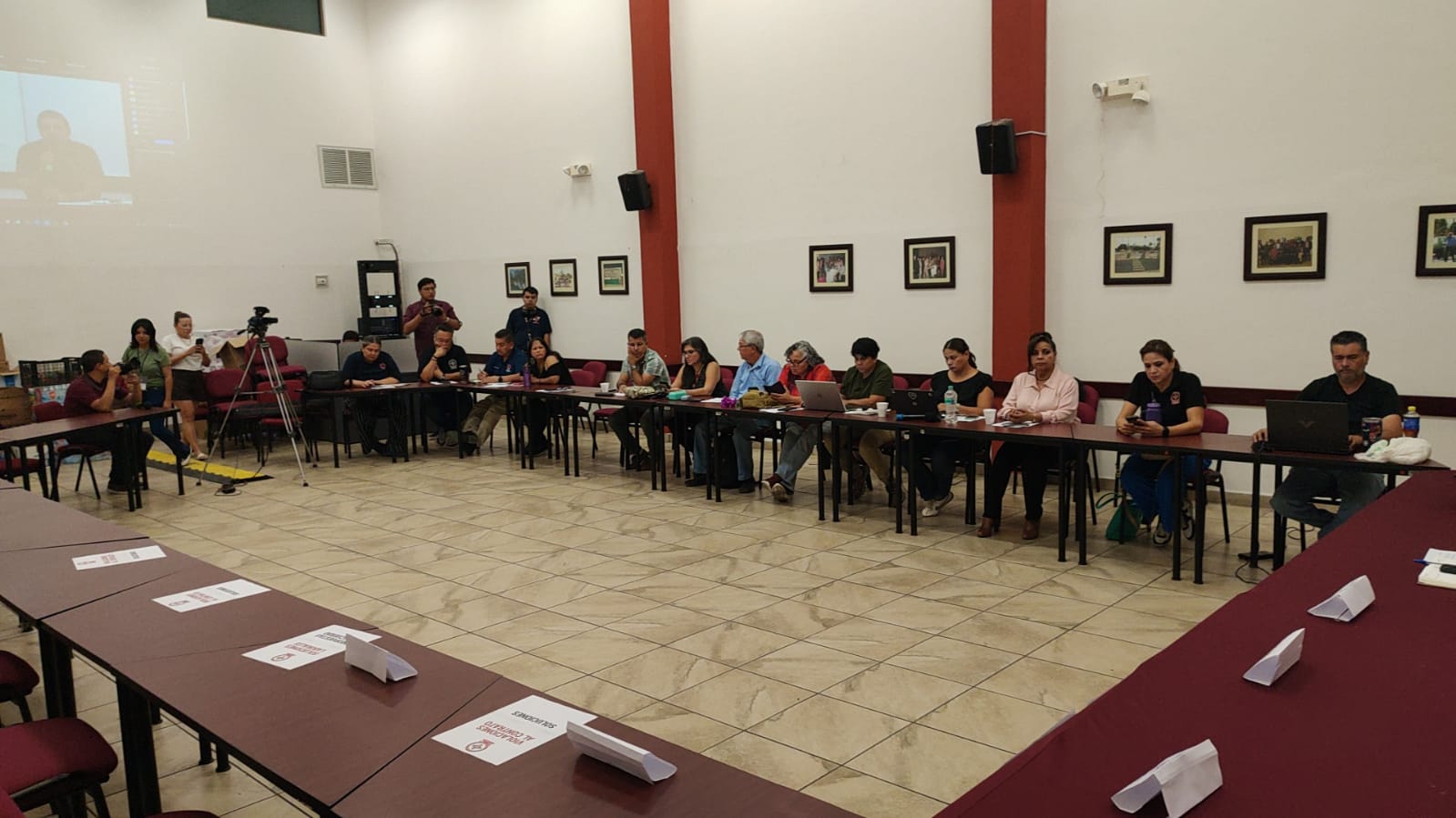 El sindicato de académicos valorará la última oferta de la rectoría para determinar el futuro de los campus