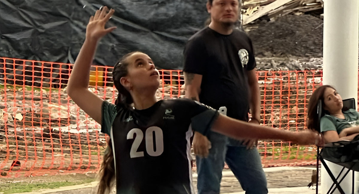Renata sigue los pasos de su madre dentro del deporte
