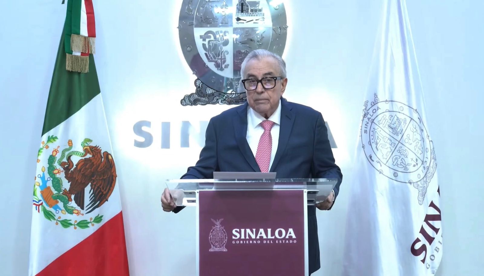 Mexico niega ficha roja de Interpol contra el exgobernador Rubén Rocha Moya.