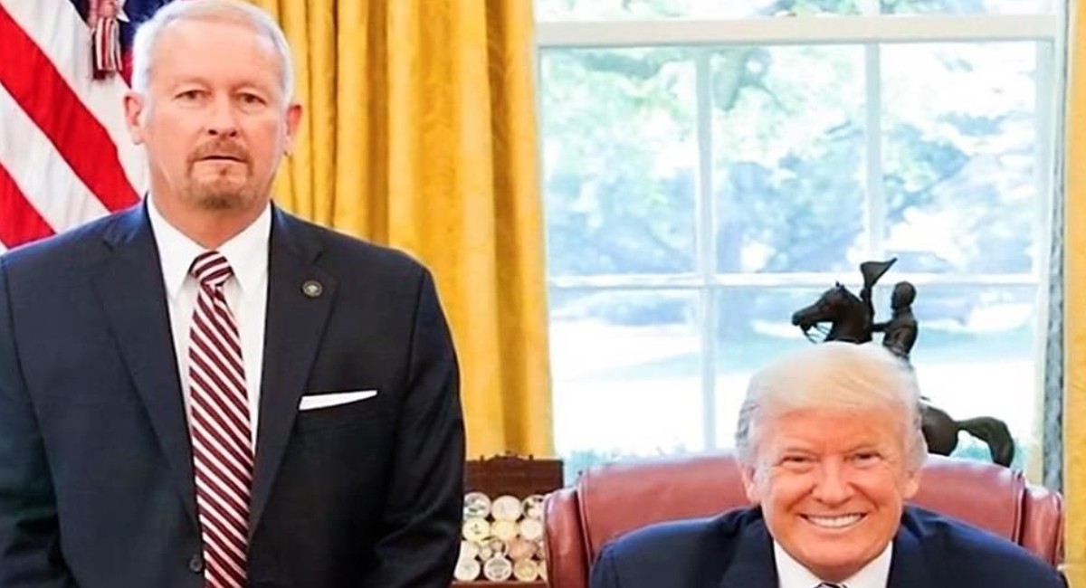 Ronald Johnson presume extradiciones de líderes del narco durante mandato de Donald Trump
