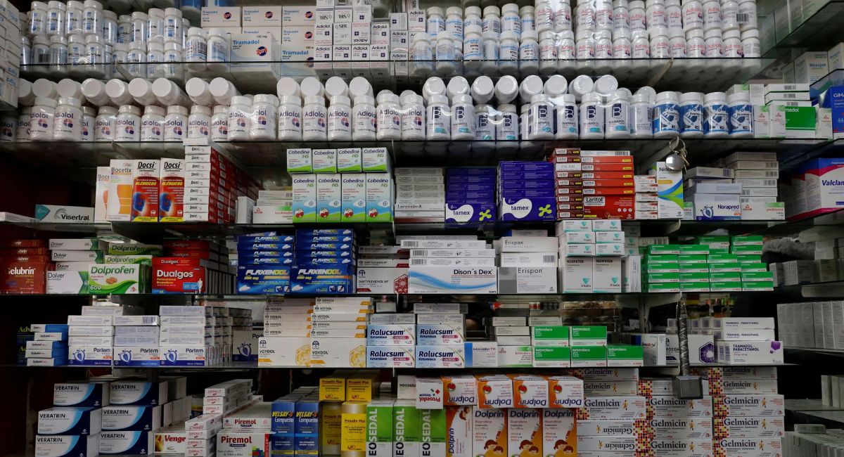 Sheinbaum afirma que el gobierno invierta 145 mil millones de pesos al año en medicamentos e insumos médicos