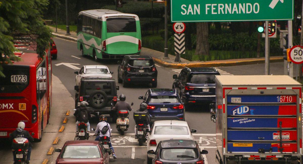 Así funciona el Hoy No Circula este viernes