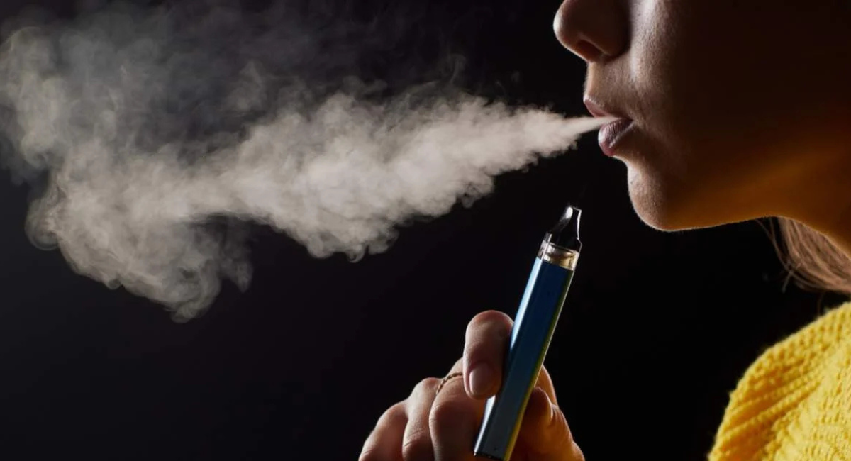 Tabaco y vapeadores: La nueva amenaza para la salud de los menores de edad en México