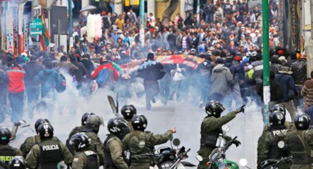 Trabajadores toman La Paz en protesta contra el Gobierno de Bolivia