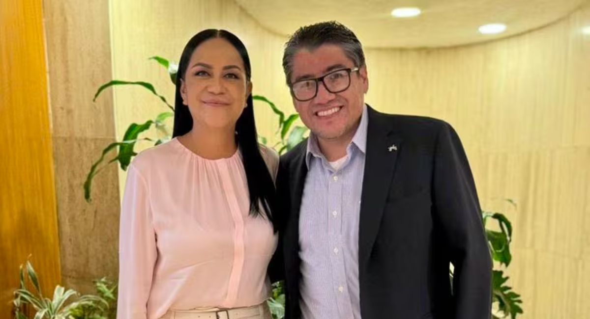 Tras negativa para la candidatura de Zacatecas, Monreal no dejará Morena