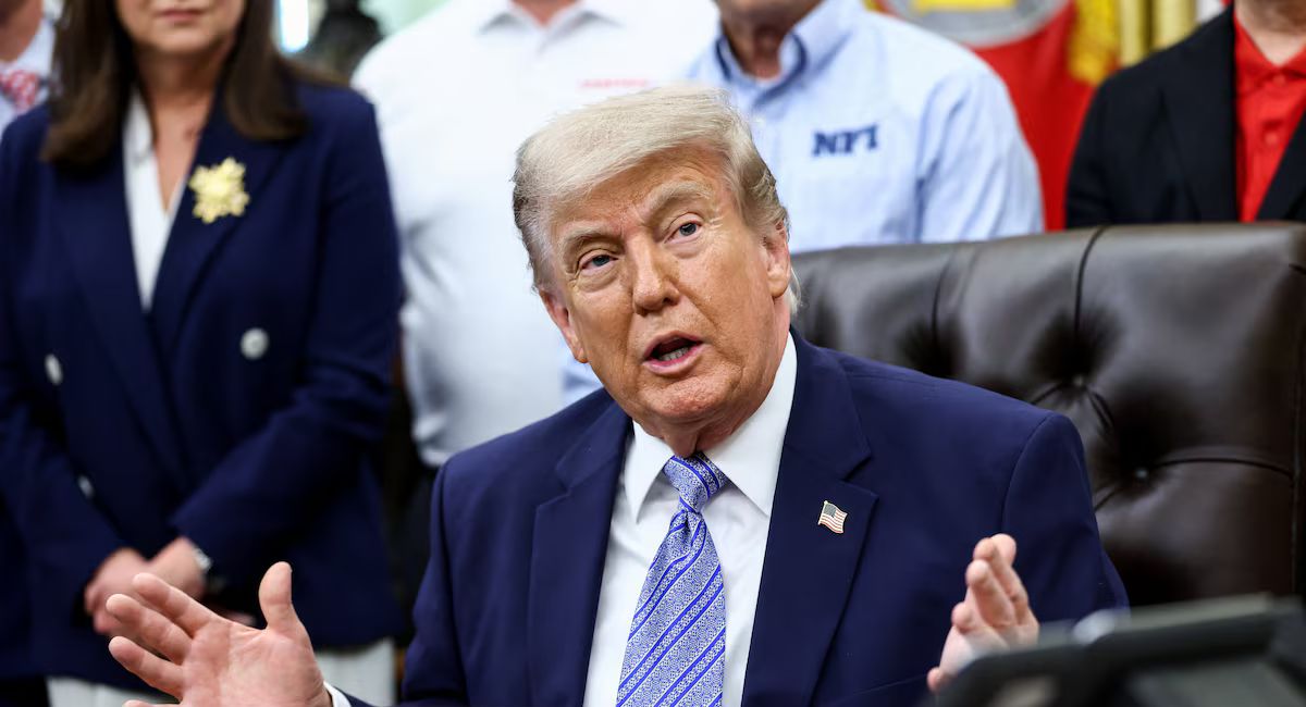 Trump pospone firma ejecutiva sobre IA por temor a restar ventaja tecnológica a Estados Unidos