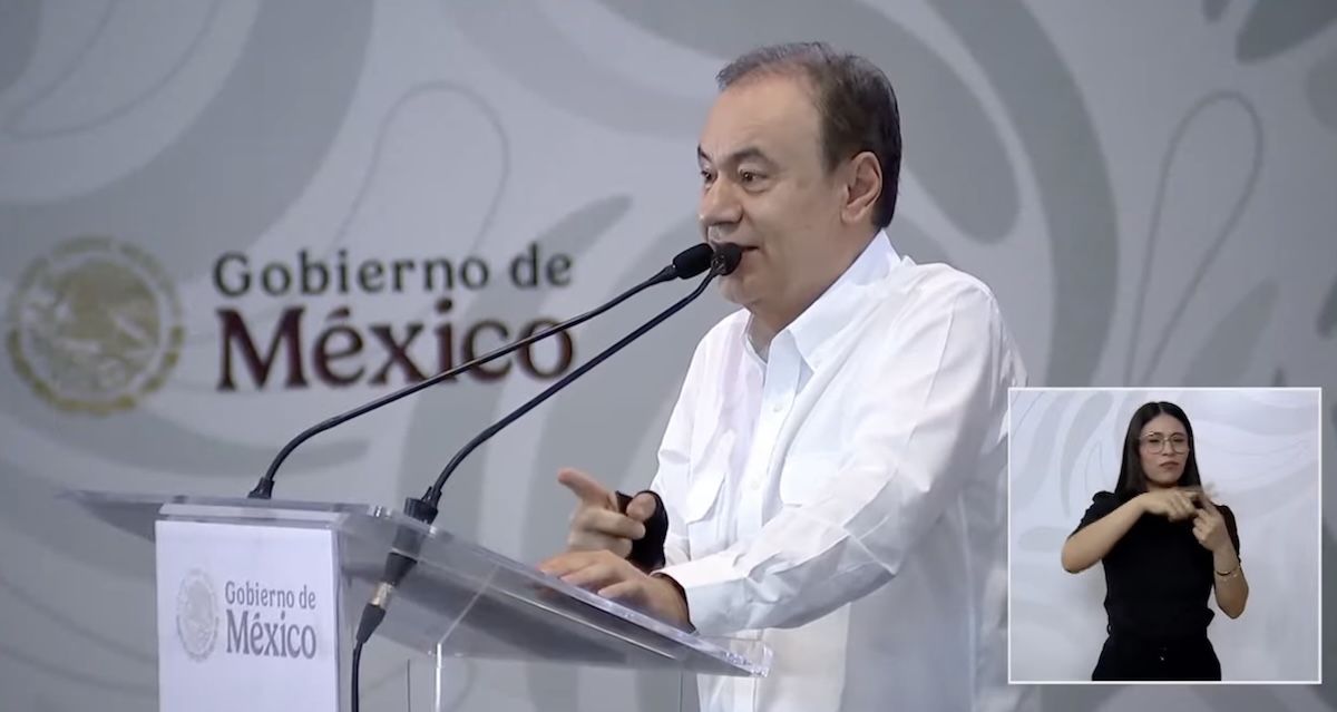 Alfonso Durazo durante la presentación de Mujeres Bienestar. Foto: Gobierno de México