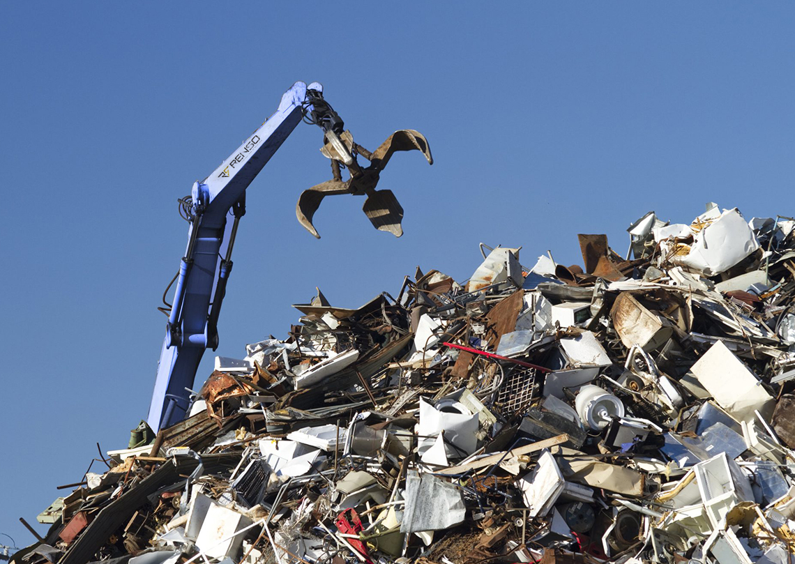 Protección Civil ordenará chatarreras y recicladoras