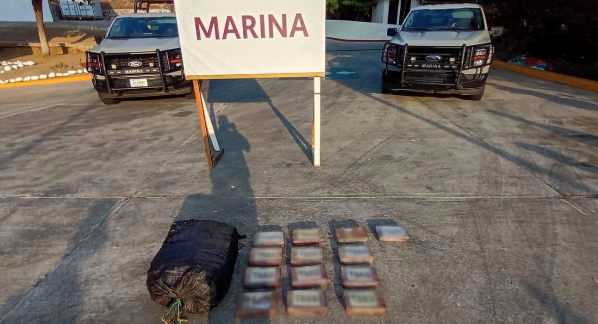 Aseguran drogas en Huatulco, Oaxaca. Foto: Gabinete de Seguridad