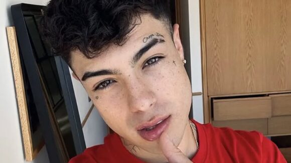 Arrestan a Naim Darrechi en aeropuerto por posesión de vape; Sol León filtra VIDEO del momento