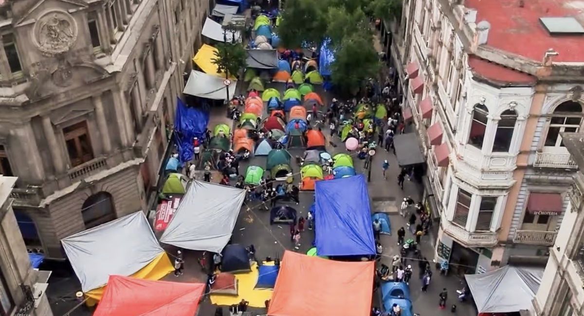 SSC confirma muerte de un hombre en plantón de la CNTE en Centro de CDMX