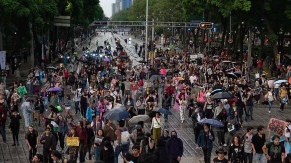 Tráfico CDMX HOY: ¿Dónde hay marchas y BLOQUEOS este lunes 4 de mayo? Horarios y calles afectadas