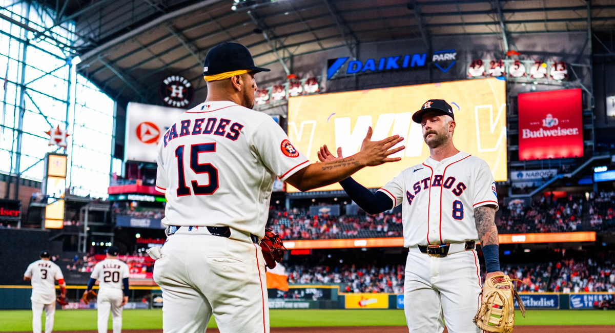 Los Houston Astros vapulean a los Brewers con Isaac Paredes como su principal figura a la ofensiva