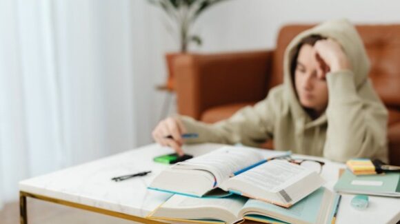 Cuando las tareas escolares llegan con ayuda digital en Sonora