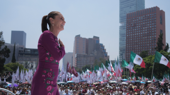 Claudia Sheinbaum rindió cuentas frente al pueblo en el Monumento a la Revolución en la Ciudad de México