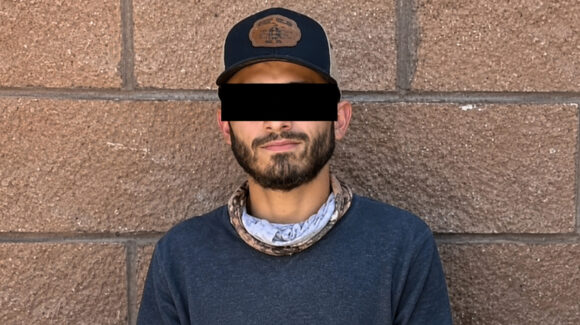 Arrestan a joven de 23 años por acosar a mujer al norte de Sonora; fue a su casa y la amenazó