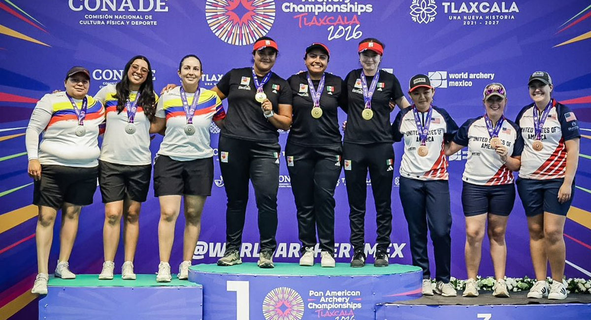Maya Becerra, Dafne Quintero y Adriana Castillo subieron a lo más alto del podio
