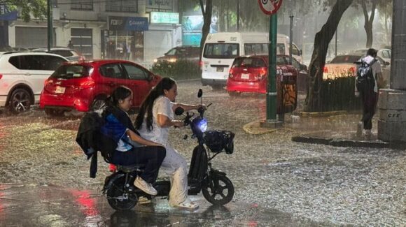 Alerta roja en Ciudad de México por lluvias intensas y granizo este viernes 12 de junio