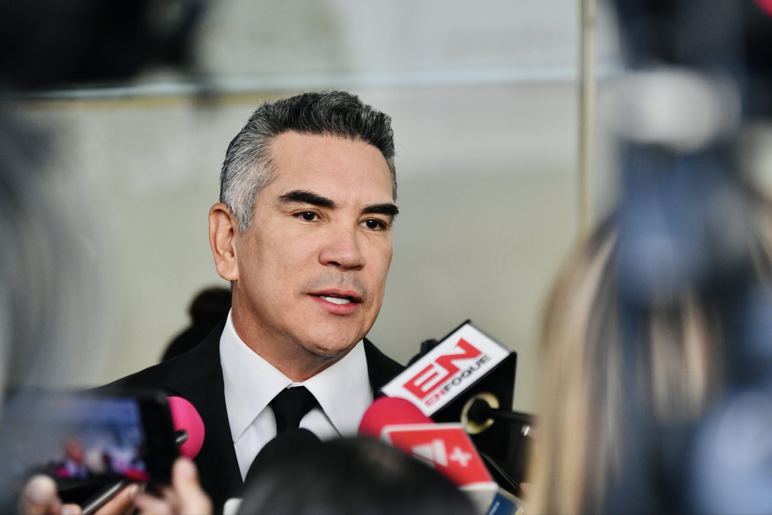 Descartan candidatos externos; 'Alito' Moreno anuncia perfil del candidato presidencial del PRI para 2030.