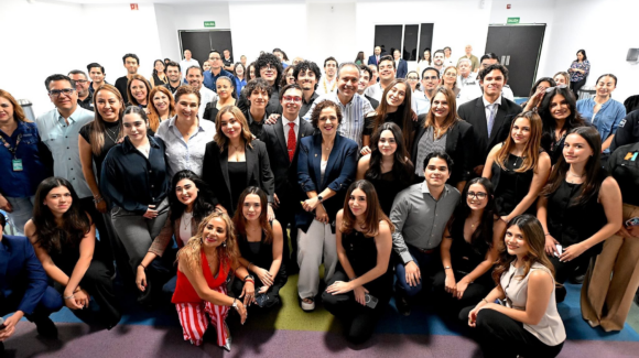 ‘Toño’ Astiazarán analizará propuestas de estudiantes para fortalecer programa Tu Voz en QR