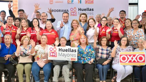 Alcalde ‘Toño’ Astiazarán apoya a personas adultas con el programa ‘Huellas Mayores’