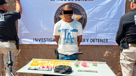 Persecución en Bácum: AMIC arresta a motociclista con 80 envoltorios de drogas en el Campo 77