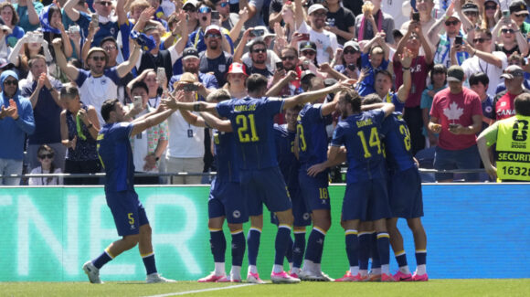 Con la calculadora en mano: Bosnia derrota a Qatar y espera un boleto a dieciseisavos en el Mundial 2026
