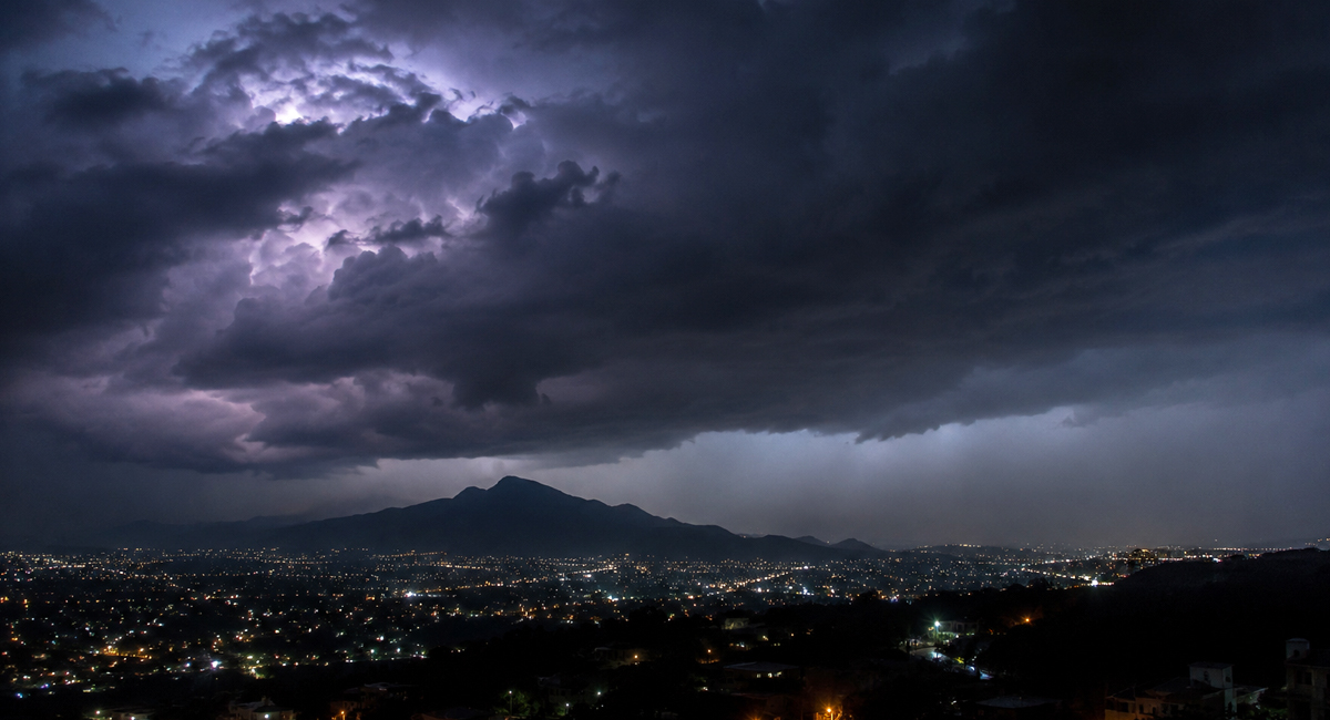 Lluvias, rayos y altas temperaturas marcarán el CLIMA de Sonora esta noche de miércoles 16 de junio