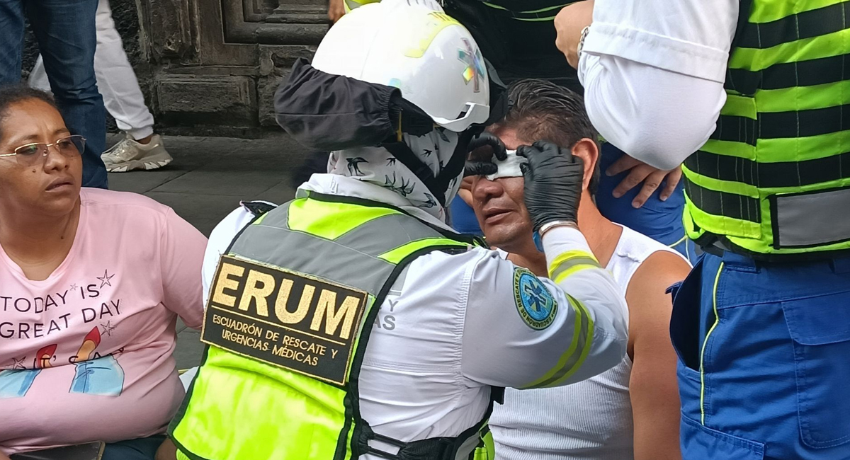 VIDEO: Protesta de la CNTE en CDMX termina en enfrentamiento con policías; hay al menos dos heridos