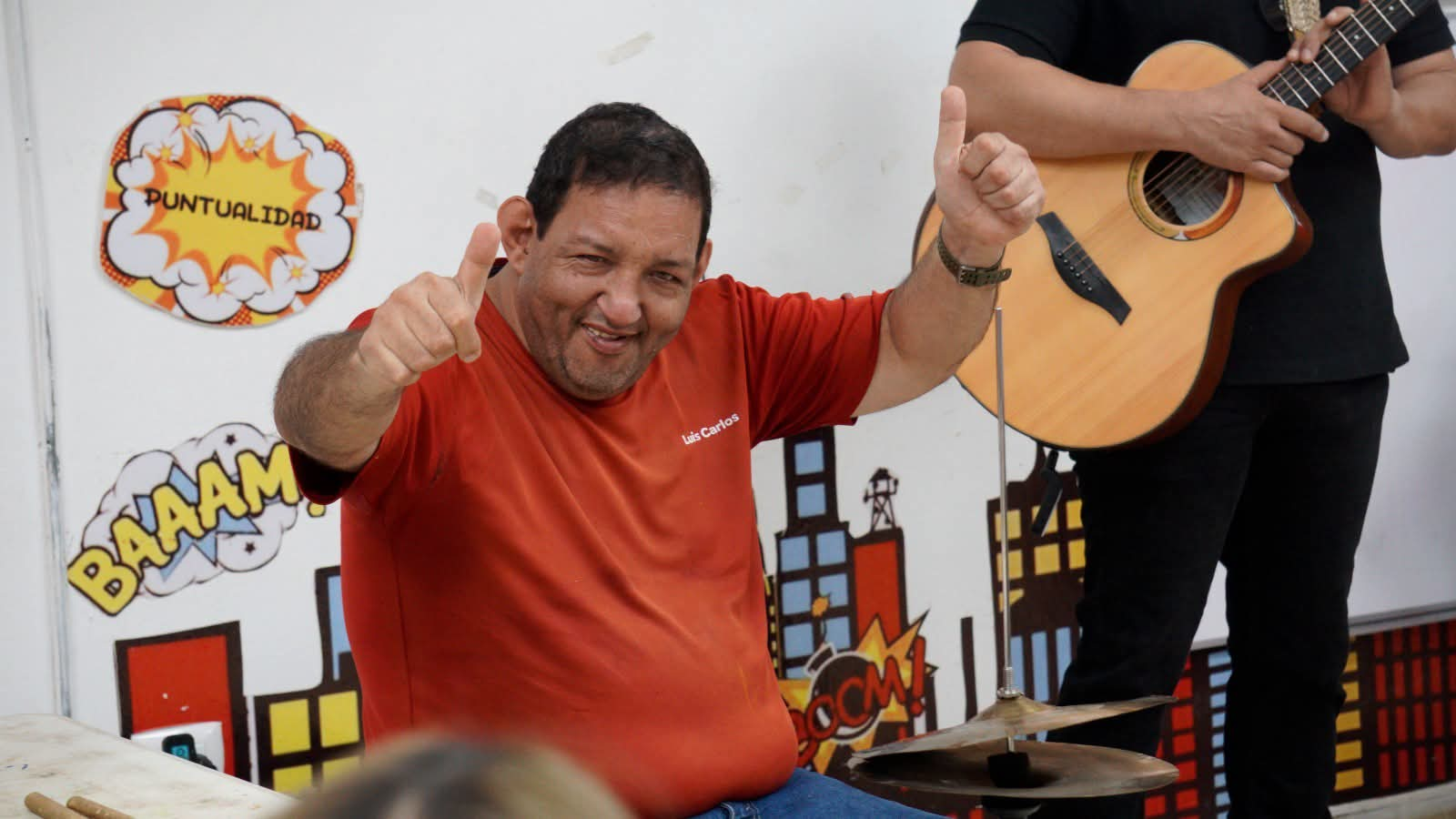 Centro Juvenil Sonríe recibe a autoridades de Hermosillo en jornada de musicoterapia e inclusión