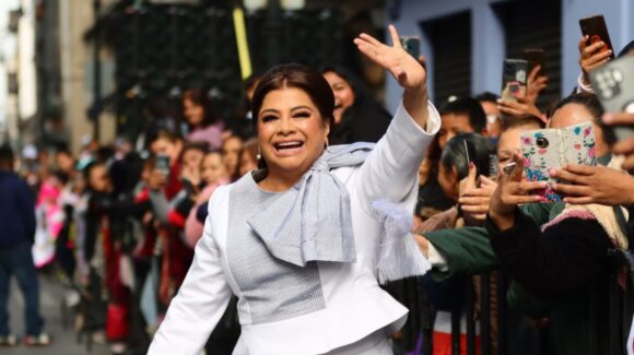 Clara Brugada reconoce públicamente su persona por sus acciones durante la inauguración del Mundial