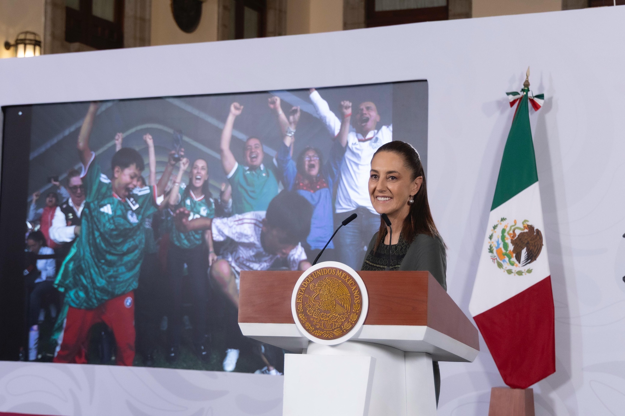 Con 34.5 millones de visitantes extranjeros México rompe récord en 2026: Sheinbaum