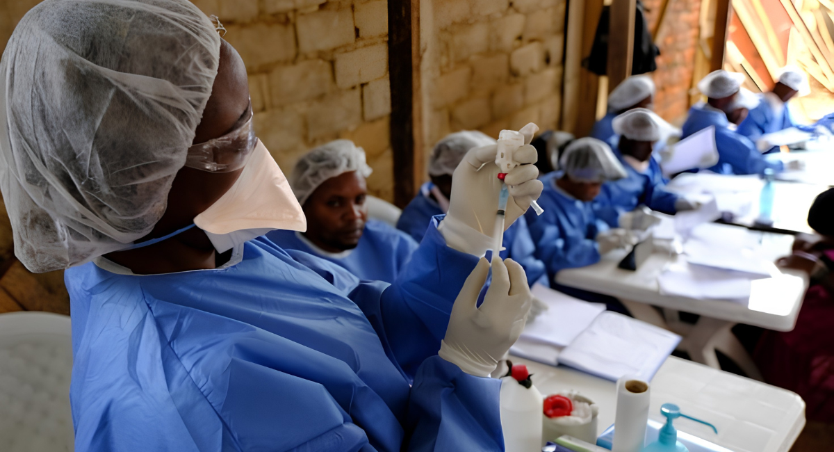 Crisis del ébola en Congo: OMS reconoce rezago crítico y frenos en la vacunación