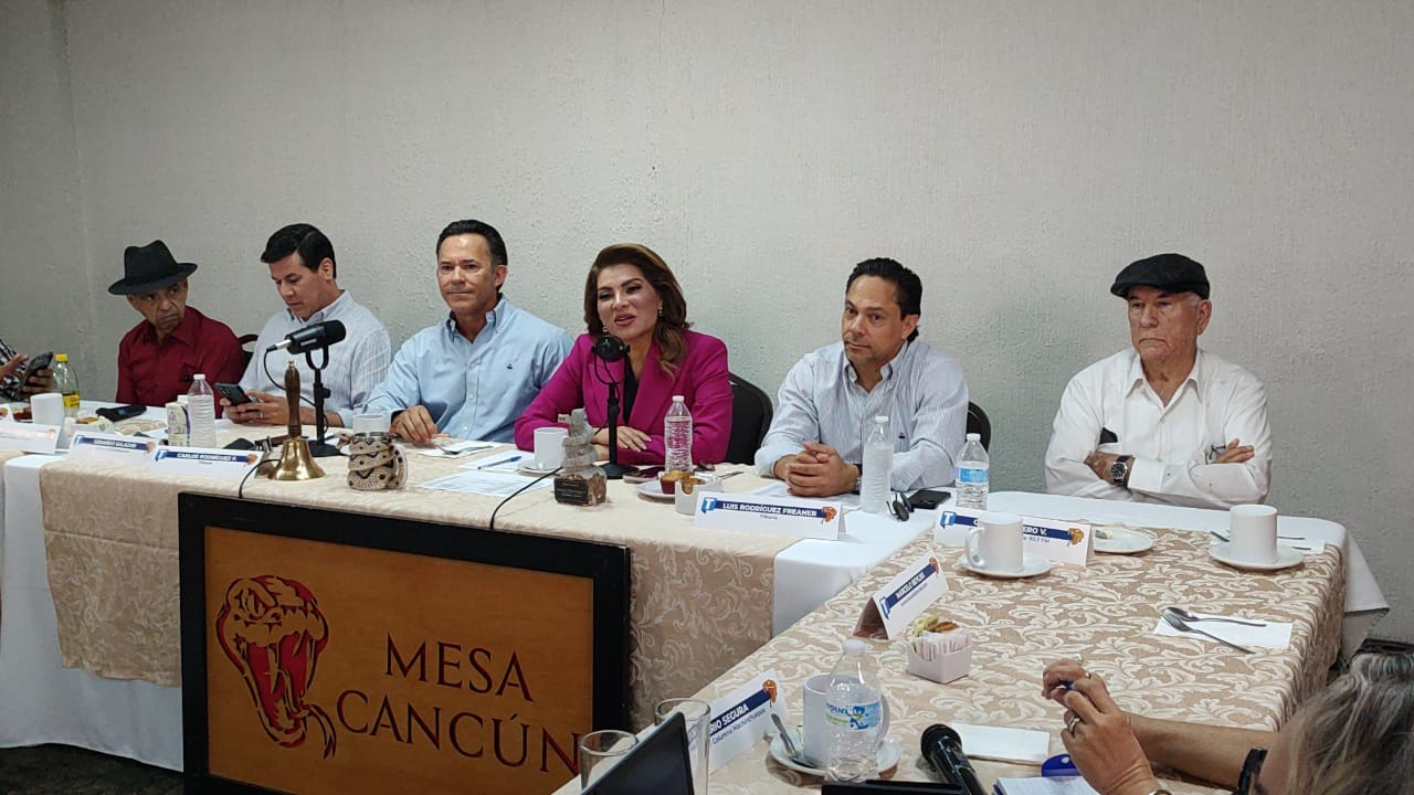 Dejará Lorenia Valles su cargo en el Senado el 21 de junio para buscar la gubernatura