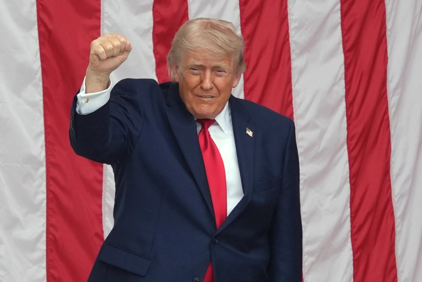 Donald Trump asegura que acuerdo de paz con Irán podría cerrarse este fin de semana.