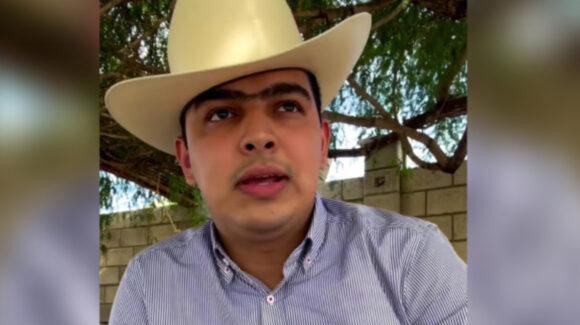 VIDEO: El Panter Bélico patea a fan en la cabeza tras disputa; su hija quería un autógrafo del cantante