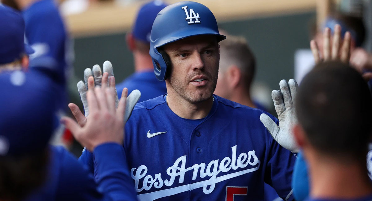Freeman conectó un jonrón solitario que significó el triunfo de los Dodgers