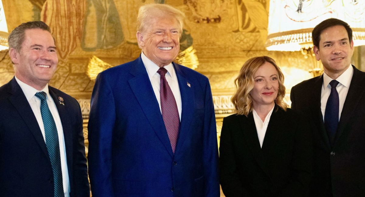 Giorgia Meloni responde contundente a Donald Trup y desmiente que le pidiera foto pues afirma que no le ruegan a nadie
