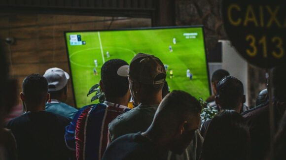 ¿Habrá MULTAS por ver el Mundial 2026 en restaurantes de México? IMPI aclara a quién sí revisará