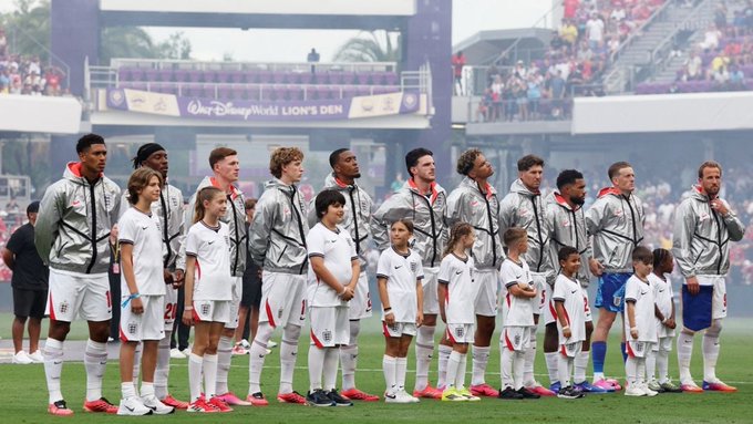 Robo a selección de Inglaterra en Mundial 2026 genera cargos criminales en Missouri.