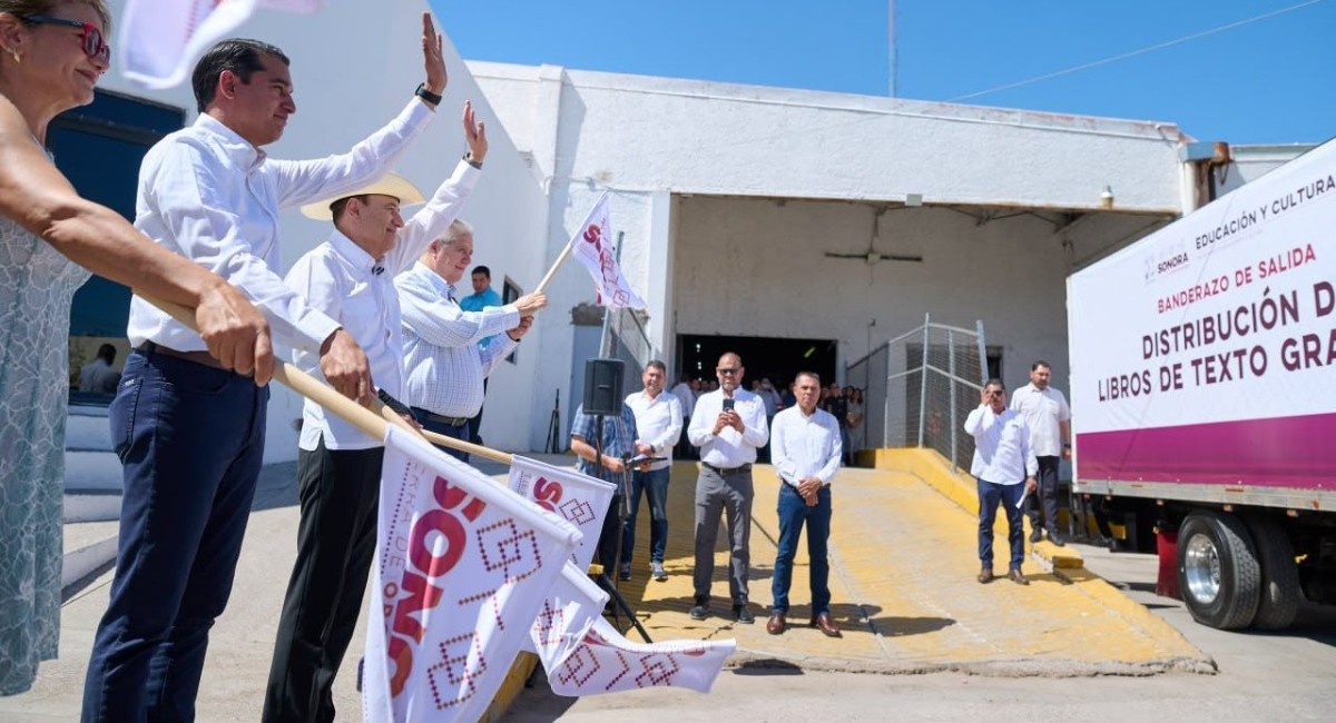 Inicia gobierno de Sonora distribución de 3.3 millones de libros de texto