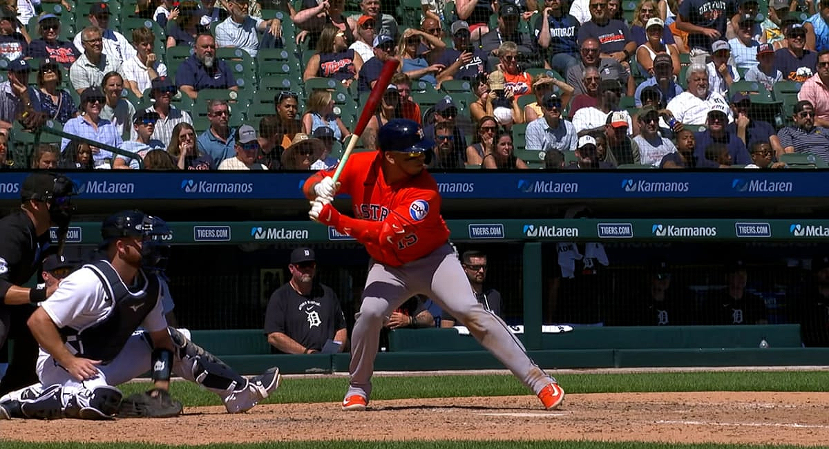 Isaac Paredes apareció en el momento clave para romper el empate y guiar a los Astros en su triunfo por Detroit