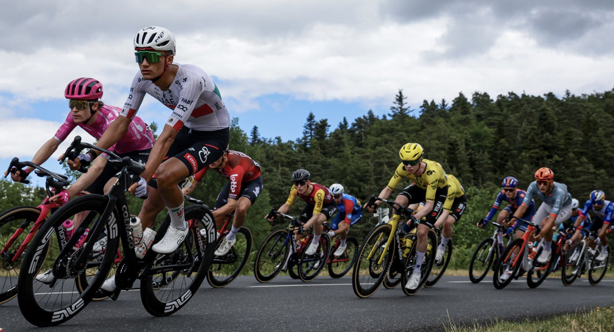 Isaac del Toro recuperó puestos en la clasificación general tras la cuarta etapa del Tour Auvergne-Rhône-Alpes