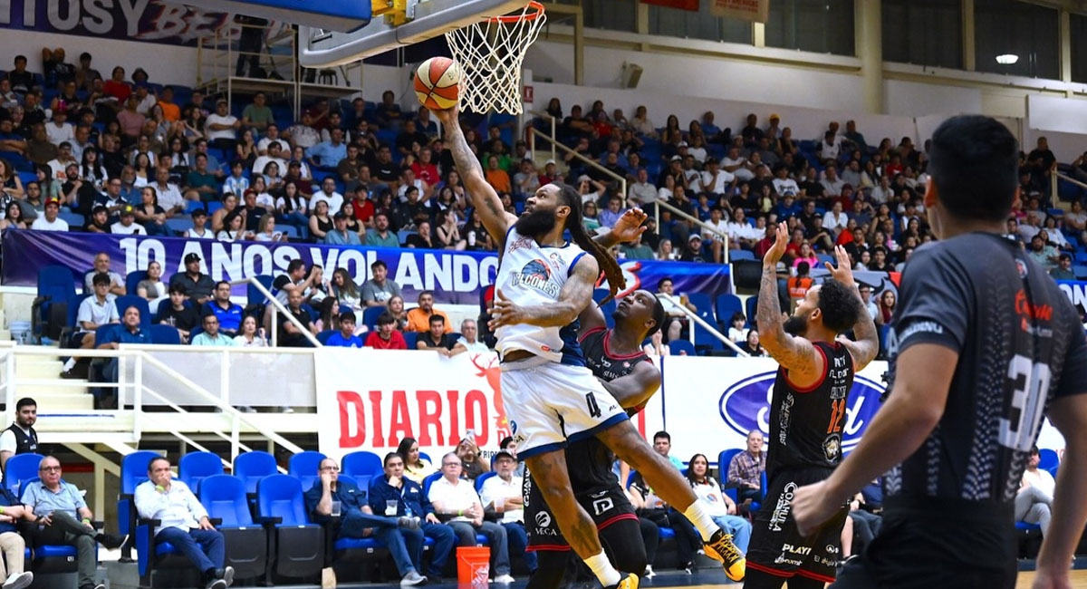 Moss fue clave con su ofensiva para el triunfo de los emplumados
