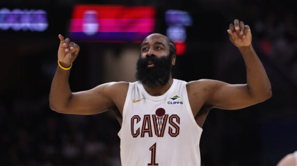 NBA: James Harden es arrestado en Houston por portar un arma de forma presuntamente irregular